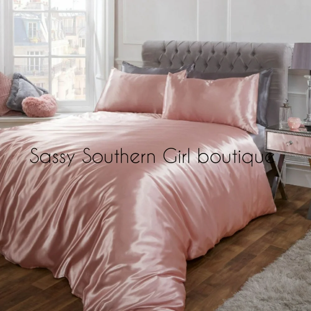 ⭐🆕 Luxury pink satin duvet cover set